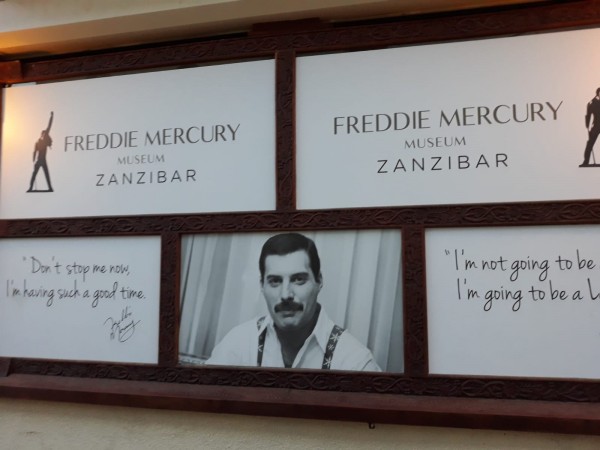 A Zanzibar il primo museo al mondo sulla leggenda Freddie Mercury. Ecco alcune foto