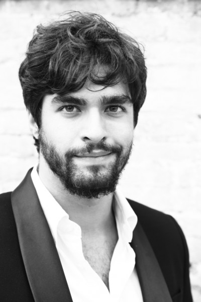 Giulio Corso entra a far parte di Grease Il Musical nel ruolo di Danny Zuko