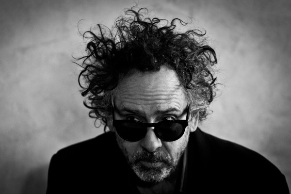 Tim Barton compie 60 anni tra Edgar Allan Poe, Johnny Depp e Dumbo