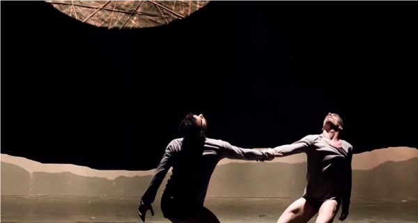 La danza al teatro Bellini di Napoli "La formula della distanza" con il grande coreografo  Lu Zheng