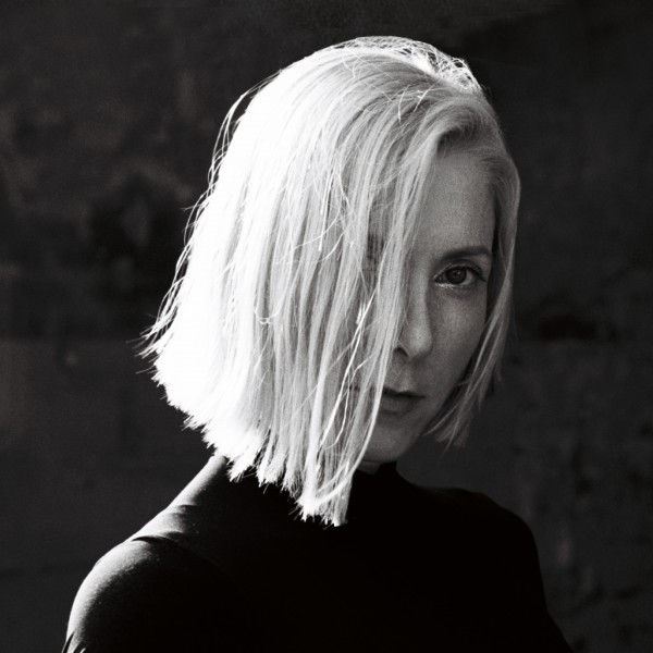 La dj berlinese Ellen Allien insieme a Pfadfinderei ad Aprile ai Magazzini Generali di Milano