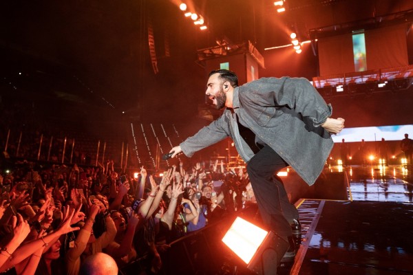 Atlantico Tour: Marco Mengoni sold out al Pala Alpitour di Torino. Riassunto, video e foto