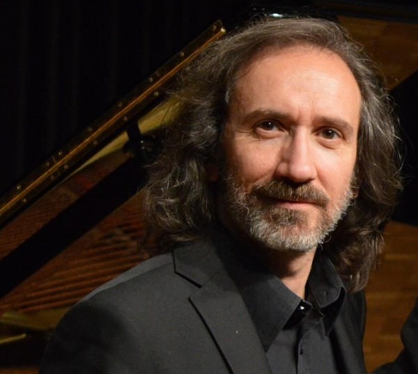 Entusiasmo per il concerto di Cristiano Burato e… Chopin al teatro Diana di Napoli