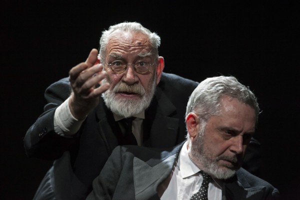 Le braci  di Sándor Márai, Renato Carpentieri al Teatro Nuovo di Napoli