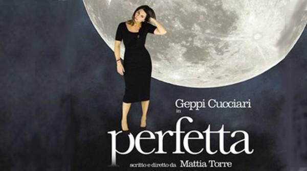 Geppi Cucciari è Perfetta al Diana di Napoli. Recensione