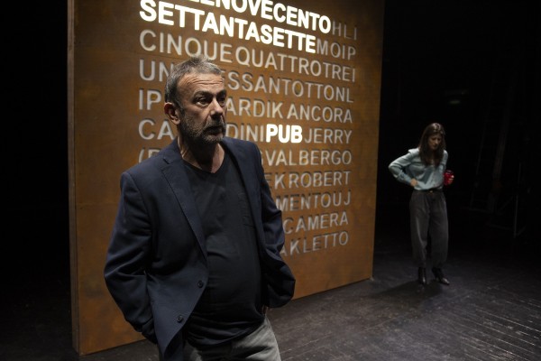 Tradimenti, Michele Sinisi nel mondo di Pinter in scena al Sannazaro