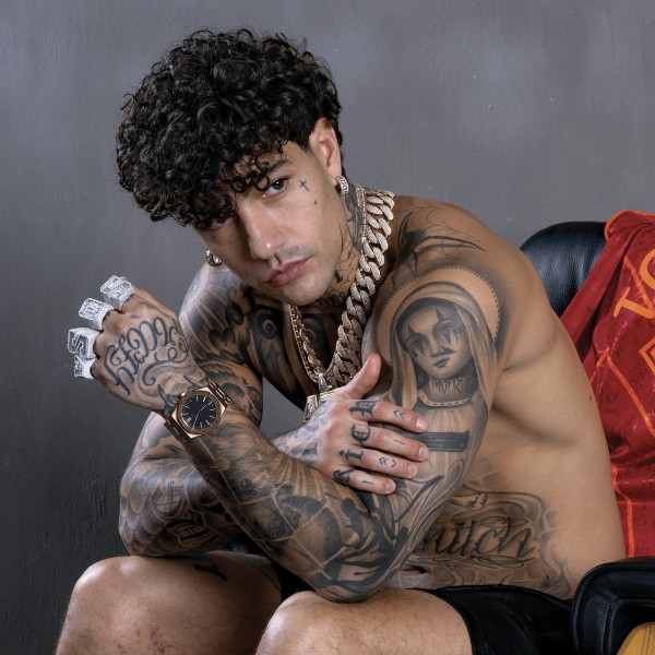 Il successo inarrestabile di Tony Effe. Icon Summer Tour