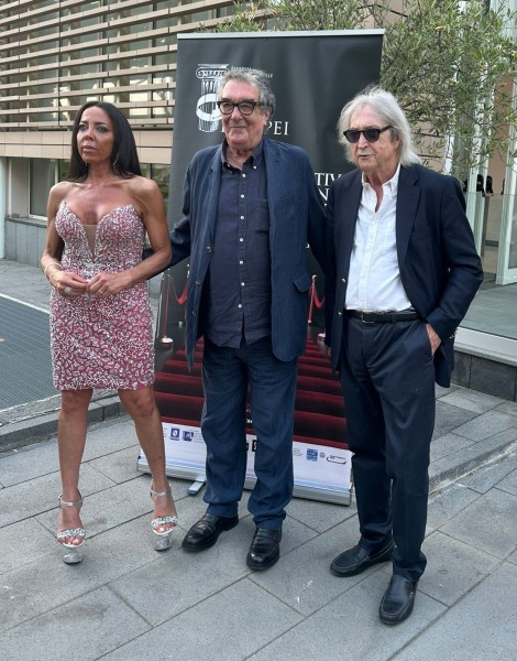 Dalla risata amara alla risata d’evasione: il cinema secondo Neri Parenti. Intervista