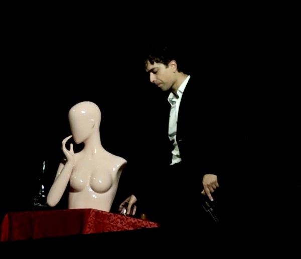 Dostoevskij e femminicidio sadico: Colucci e Avallone portano il teatro queer ad Avezzano