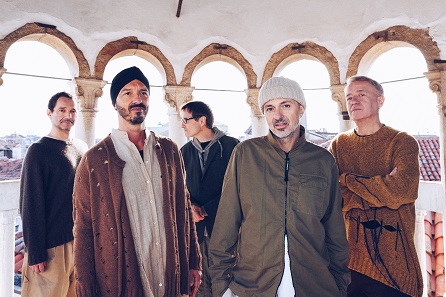 “Terre Rare”: i Subsonica celebrano 30 anni guardando dritto nel caos del presente