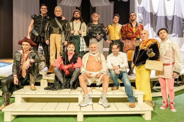 La notte di Falstaff: Paolantoni torna al teatro di prosa e si prende San Ferdinando 