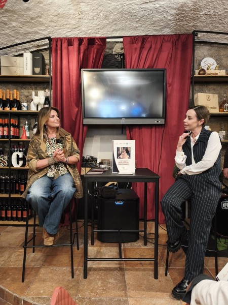 Monica Sarnelli e “Duemilaventisei”: una festa di voci, autori e anime ritrovate
