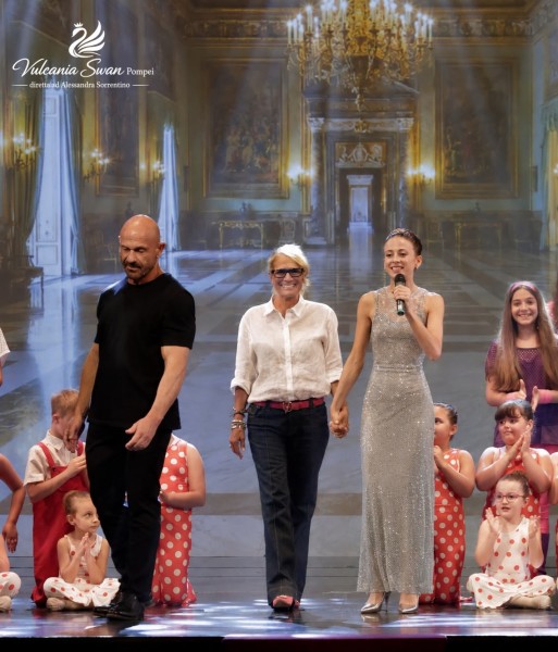 Magia, danza e stelle: la Vulcania Swan incanta il Teatro Di Costanzo Mattiello