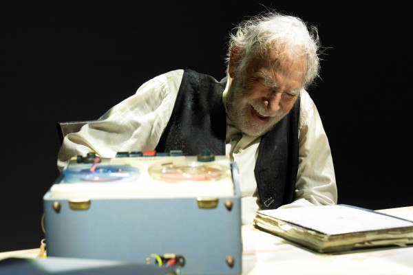 A 83 anni Renato Carpentieri ascolta se stesso: un Krapp magistrale