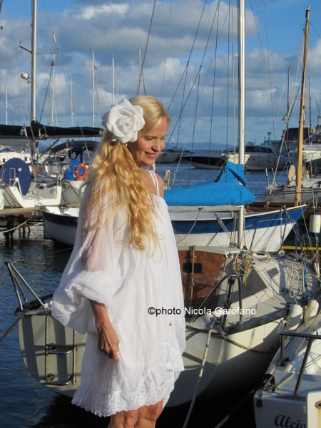 Grecia Colmenares al Borgo Marinari (Napoli)