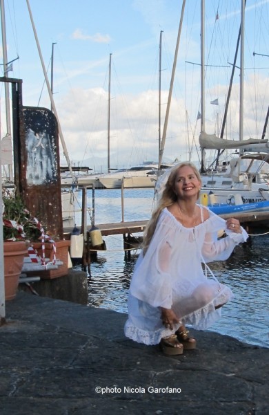 Grecia Colmenares al Borgo Marinari (Napoli)