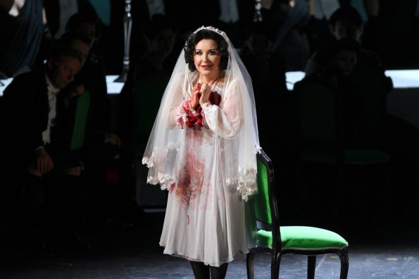 Lucia di Lamermoor (Elena Mosuc) Foto di Marcello Orselli